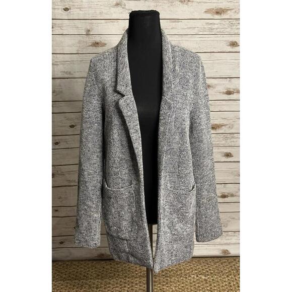 Topshop Sweaters - Topshop classic black/white tweed open front knit cardigan jacket Size 6